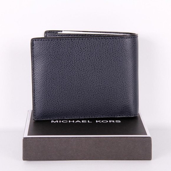 Michael Kor Warren Billfold Passcase Wallet - Picture 2 of 9
